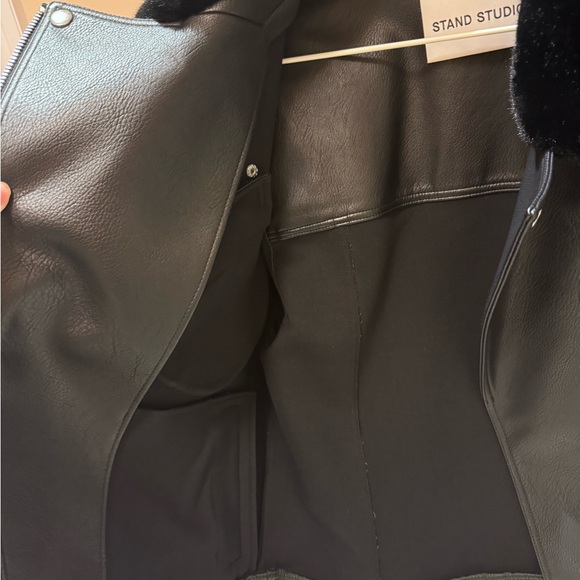 Stand studio Jacket - Picture 6 of 9